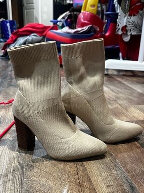 Women's Beige Knit Sock Booties with Block Heel by Cuccoo
